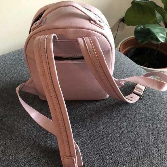 Matt & Nat backpack - Picture 4 of 6